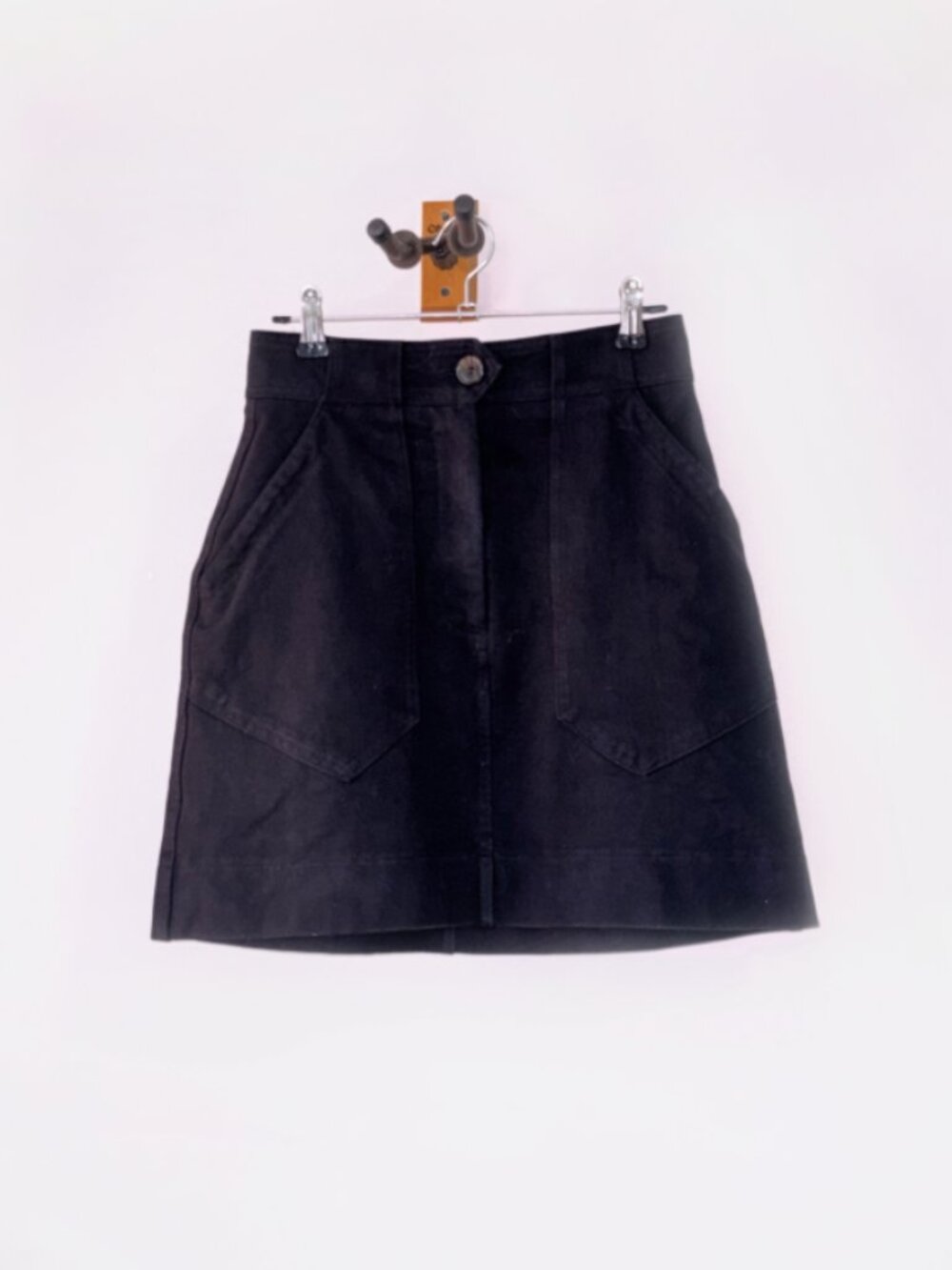 H&M • Black A-line Mini Skirt with Pockets